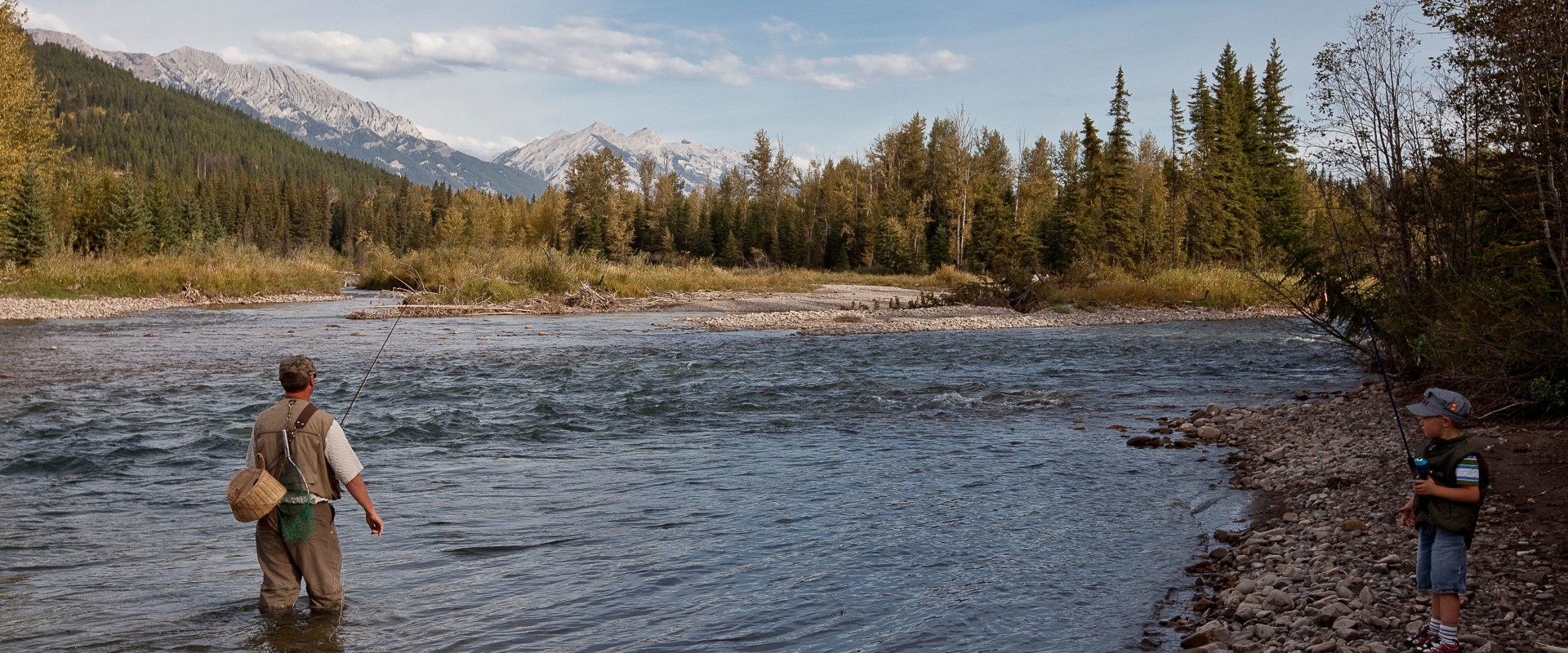 Discovering Hidden Fishing Adventures at Serene Lakes