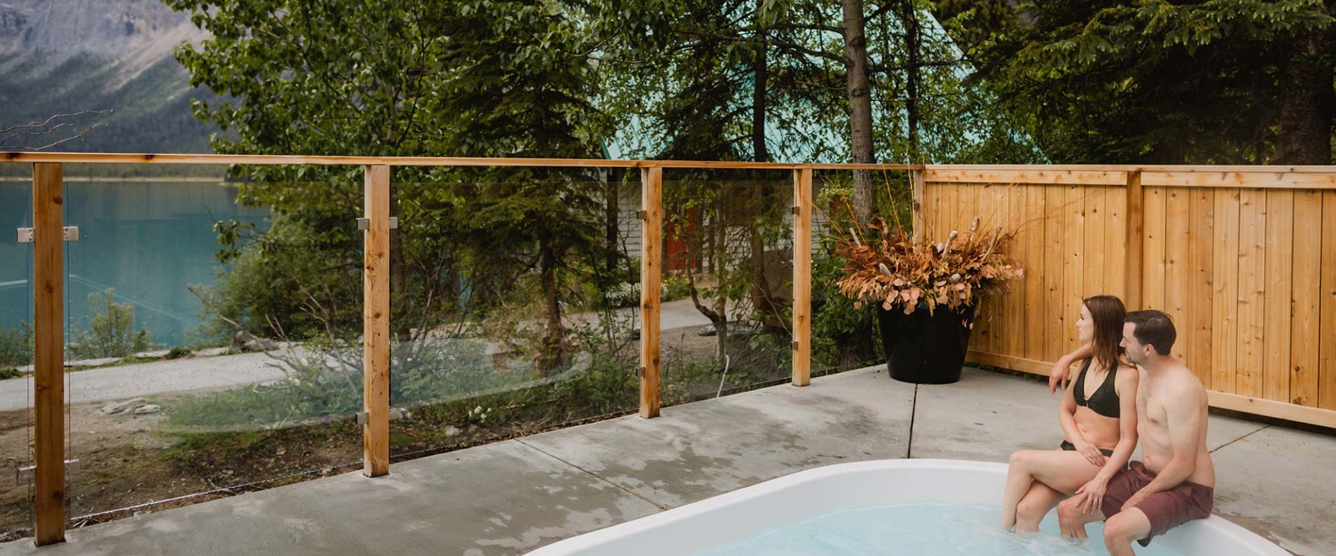 Discover Value Deals for Family Stays at Lake Resorts