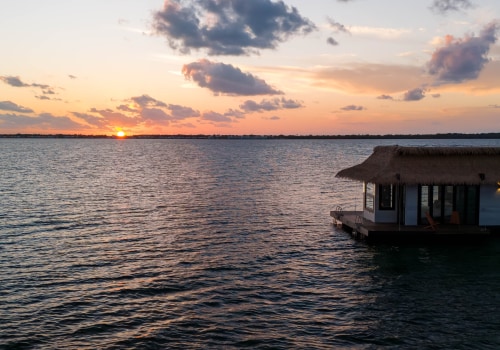 Discover Off-Peak Times for Affordable Family Getaways at Lake Resorts